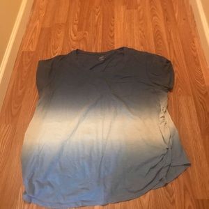 2x maternity T-shirt